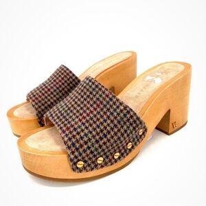 Veronica Beard Hannalee Houndstooth Studded Wool Wooden Platform Heels- Size 8